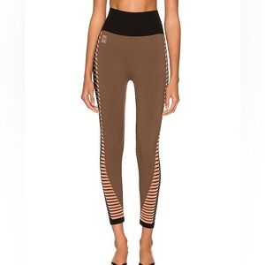 Wolford Shaping Slit Jacquard Sport High Waisted Crop Leggings XS